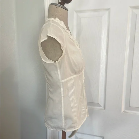 Vintage White House Black market semi sheer Cream Button-Up Blouse V-neck ruffle - Picture 4 of 10